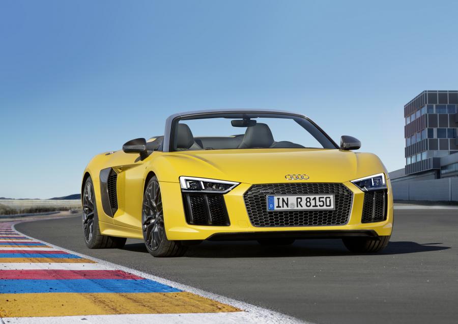  Audi R8 Spyder V10 2016 года  (WW) (фото 1 из 61)